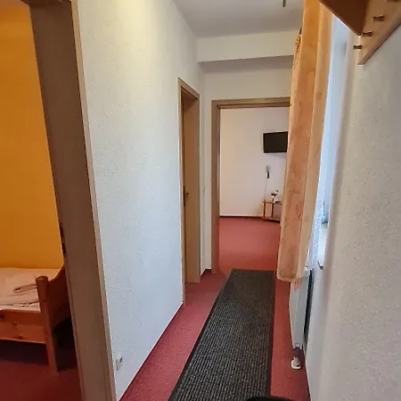 帕克斯酒店 3*
